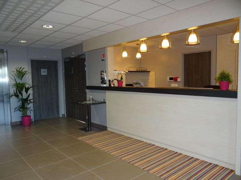Brit Hotel